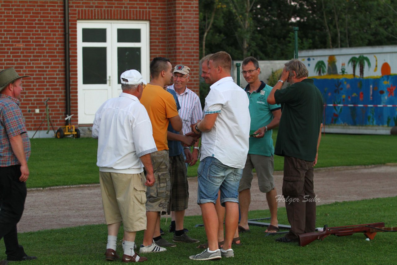 Bild 548 - Vogelschiessen am 18.8.12